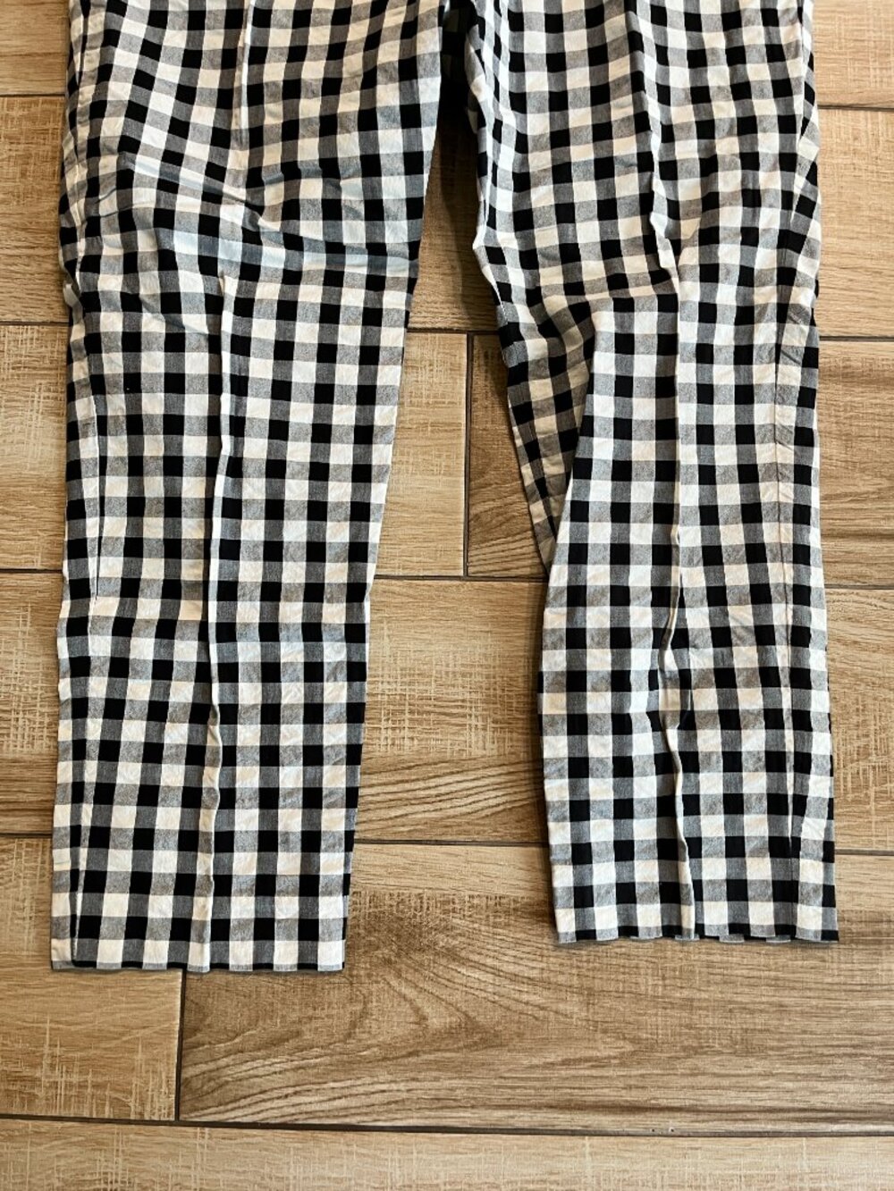 Womens Loft Julie Straight Black/White Checkered Cropped Pants - 4P - Picture 3 of 7